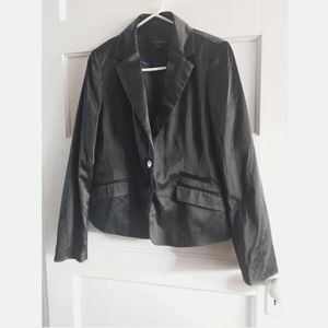 Black silky blazer